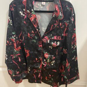 Pyjama Set (top & bottom)